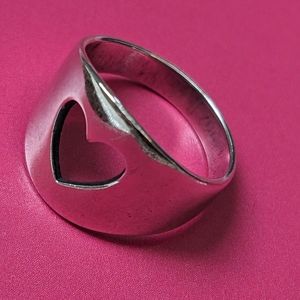 James Avery Retired Silver Open Heart Ring Approx Size 4 Valentine's Day Gift!